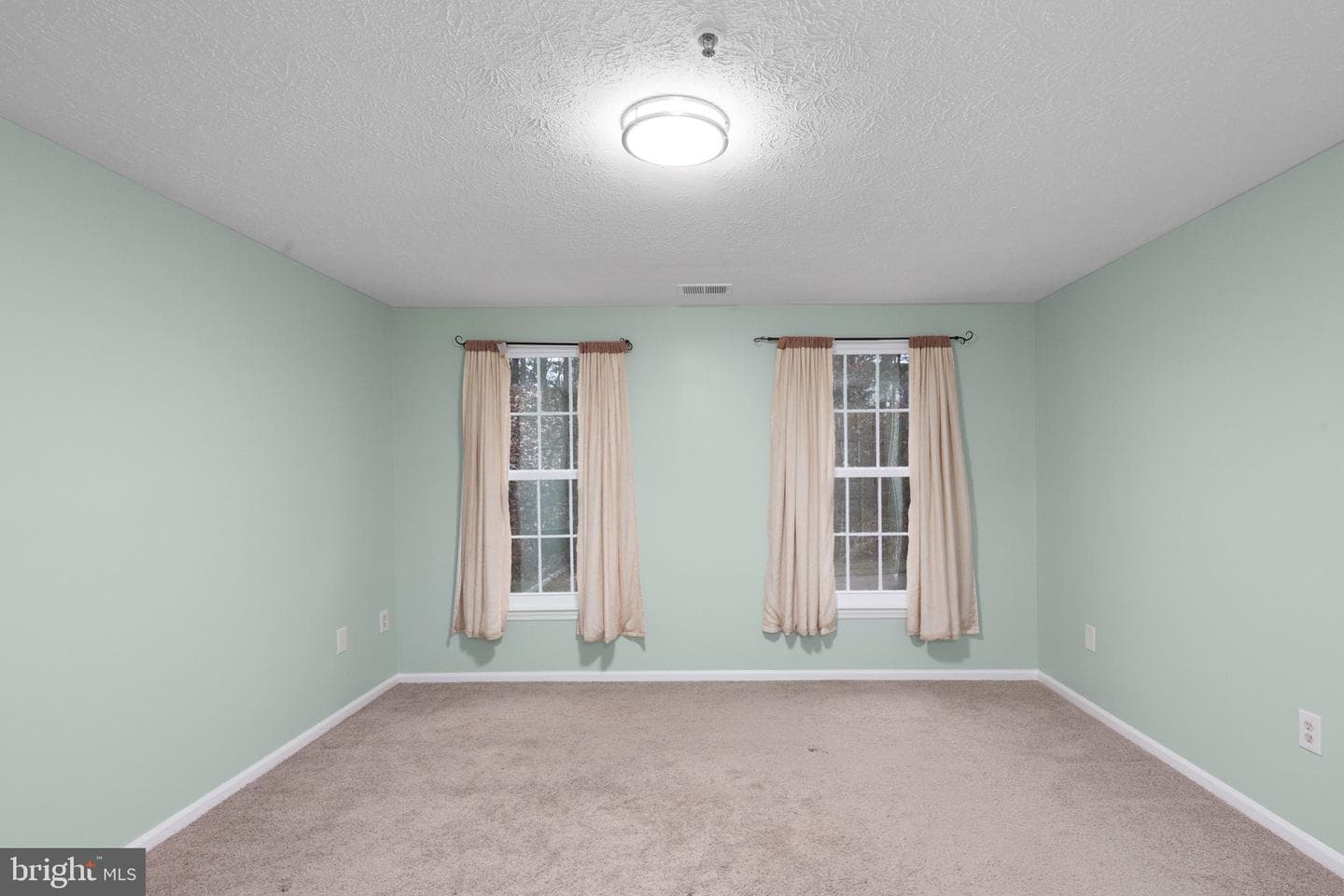 1404 Golden Rod Court #b photo 17