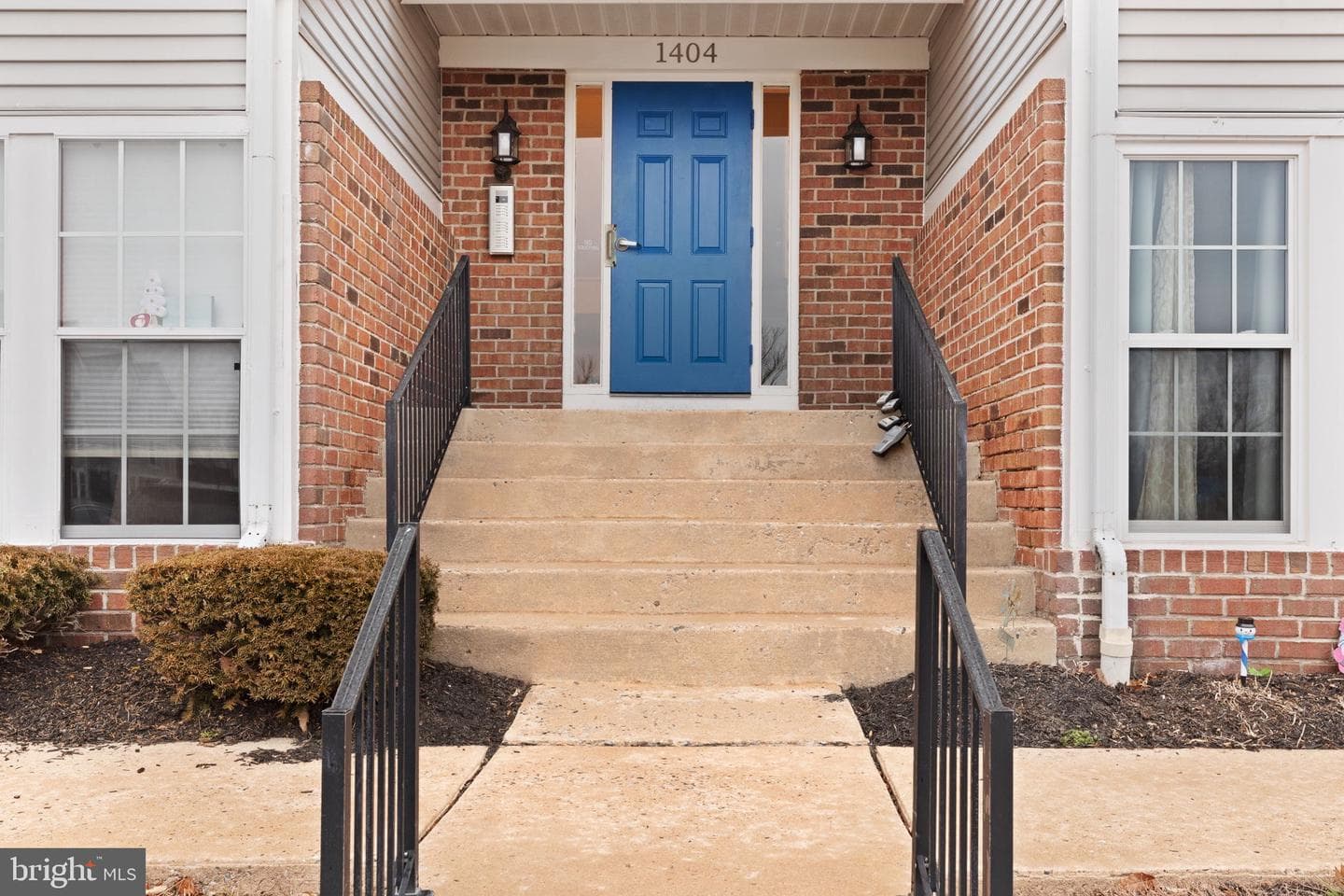1404 Golden Rod Court #b photo 2