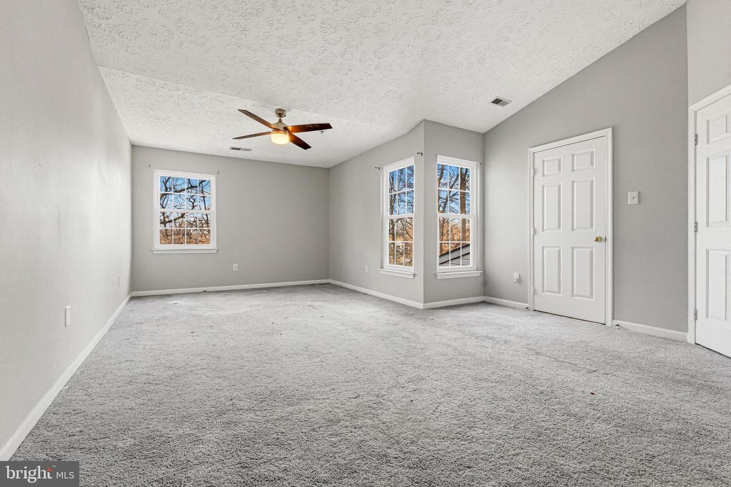 536 Macintosh Circle photo 12