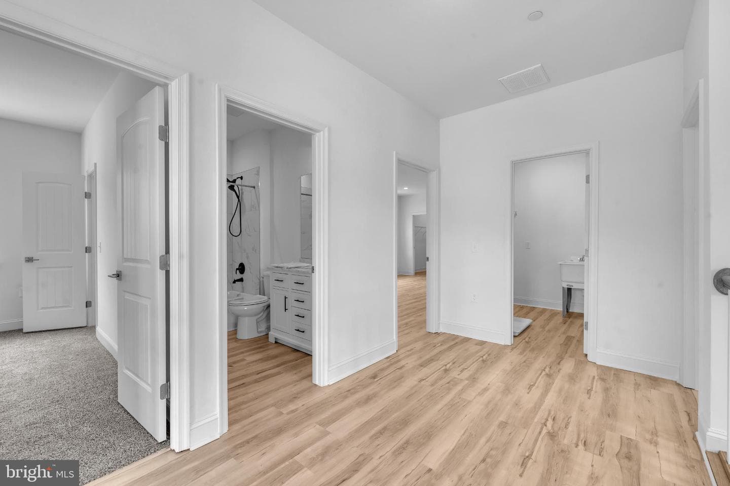 413 Trimble Road photo 30