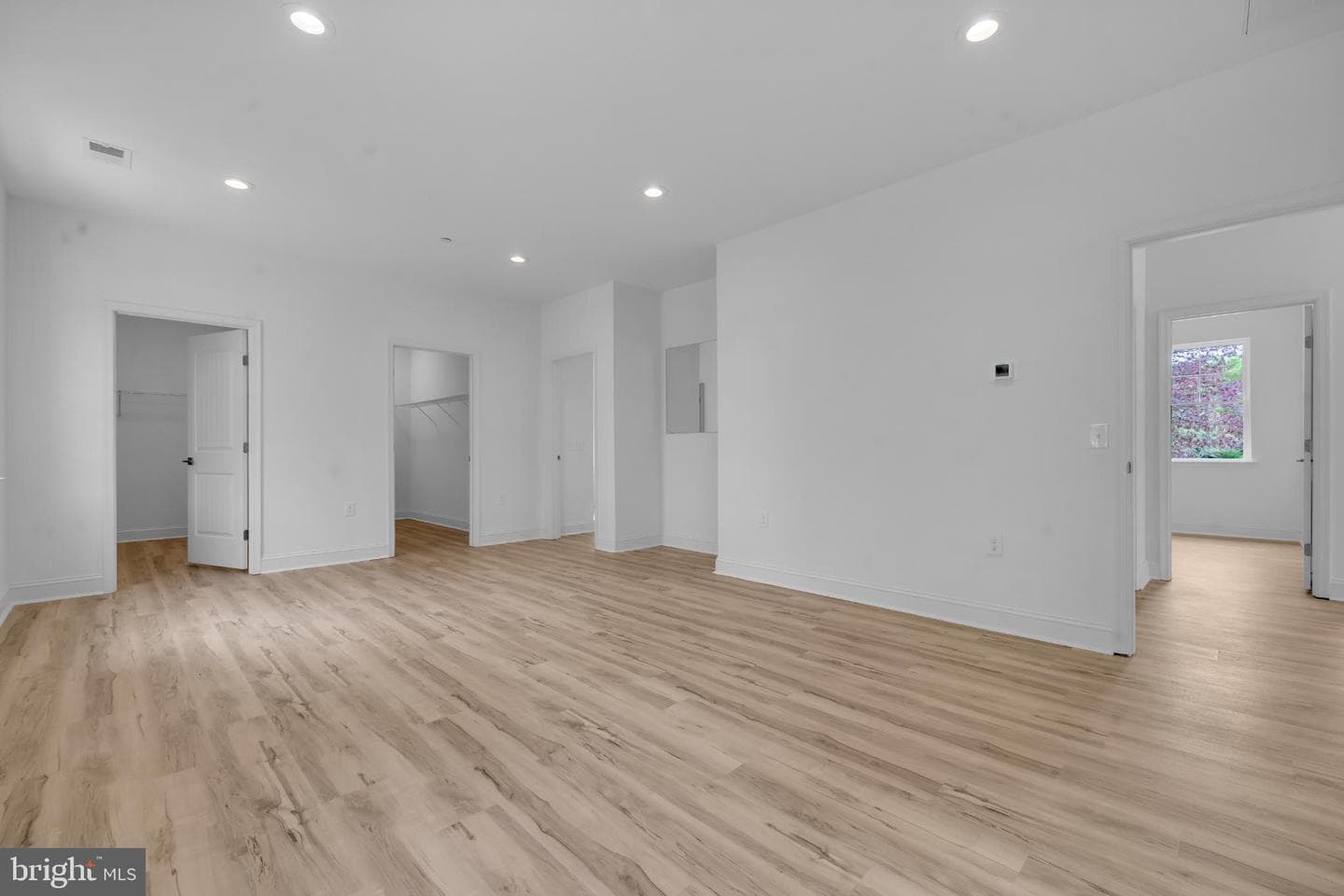 413 Trimble Road photo 39