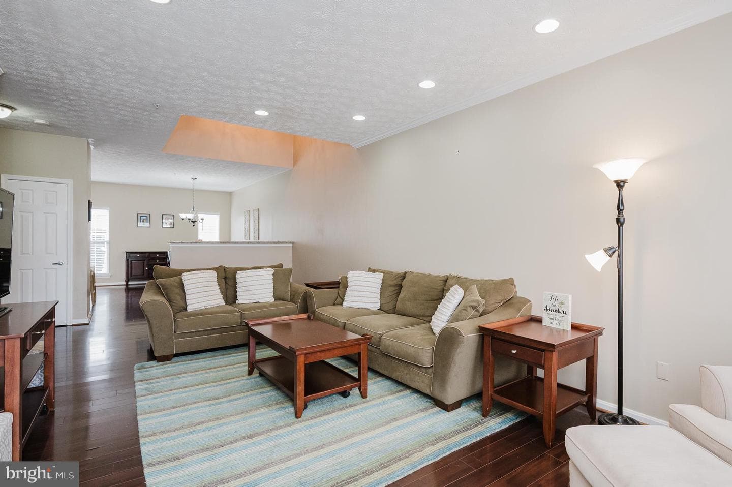 2026 Mardic Drive photo 3
