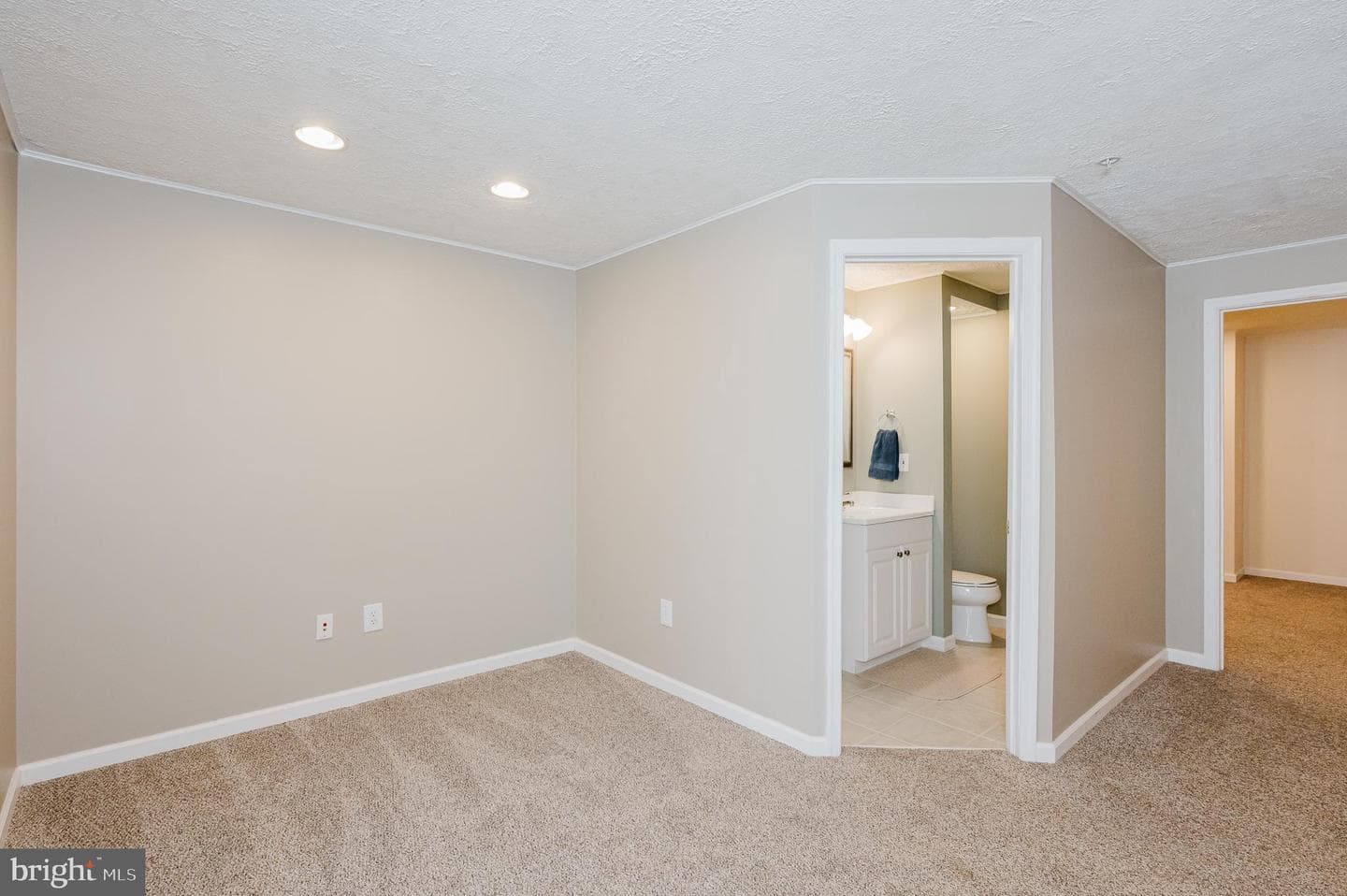 2026 Mardic Drive photo 38
