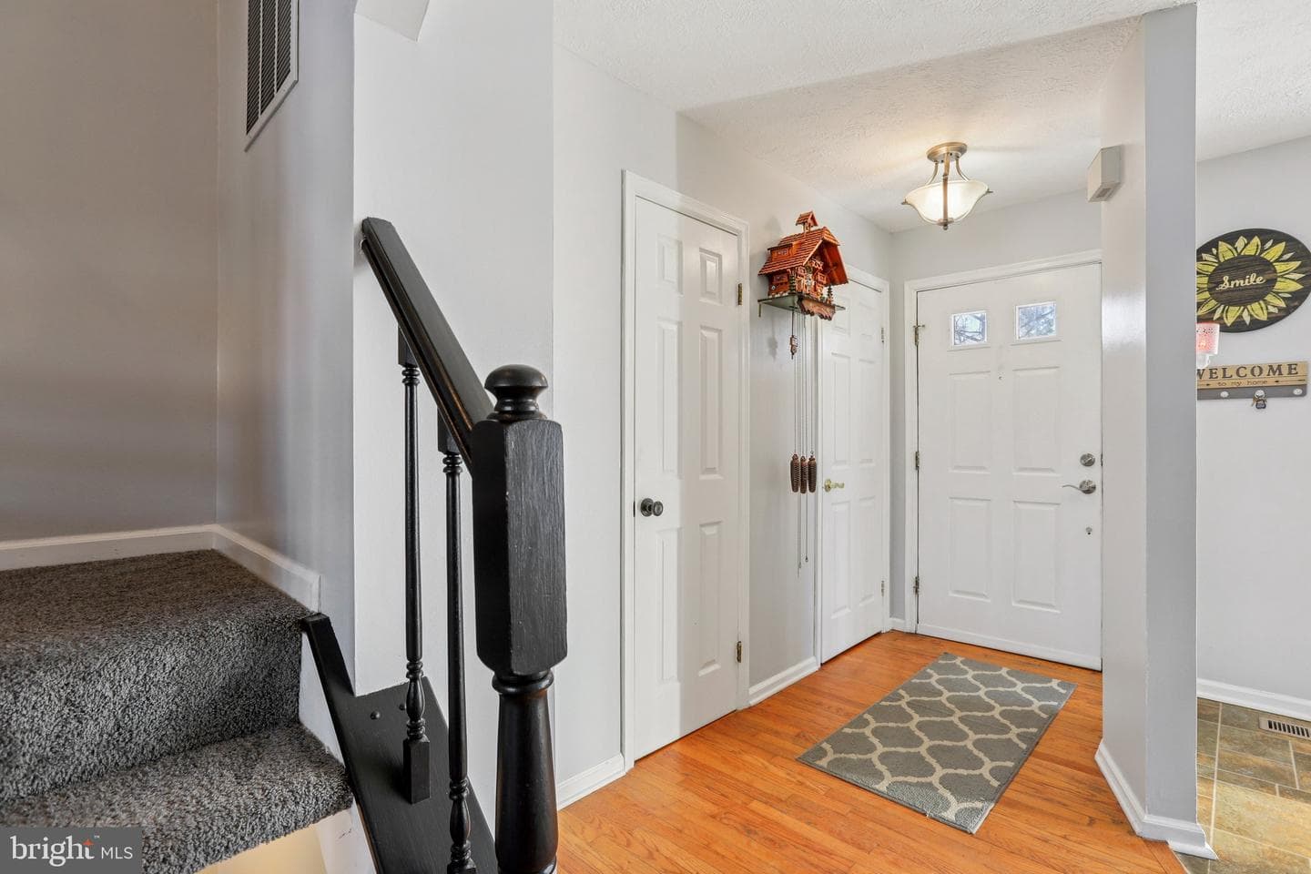 804 Dora Place photo 4