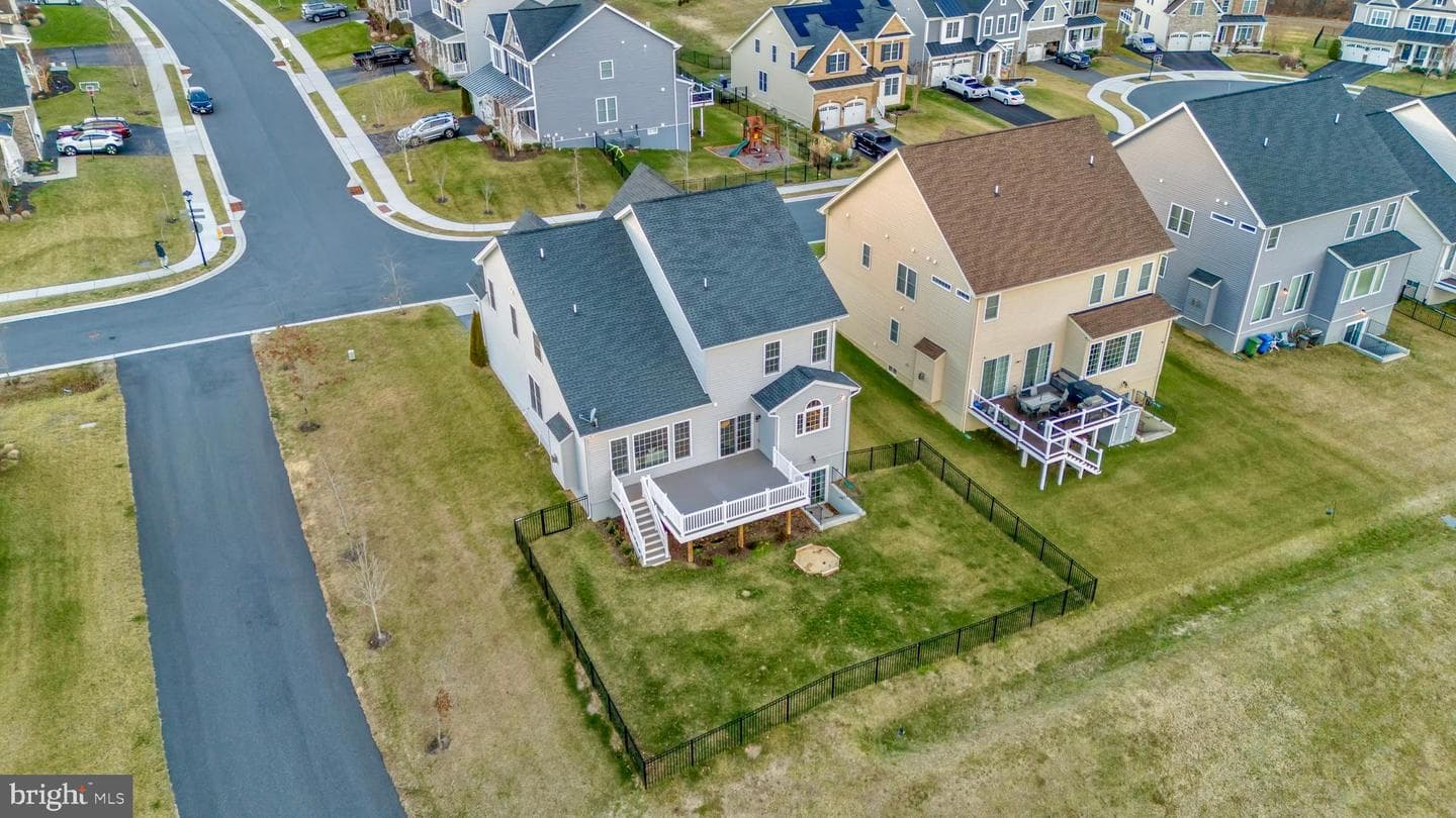 2765 Oatgrass Court photo 73