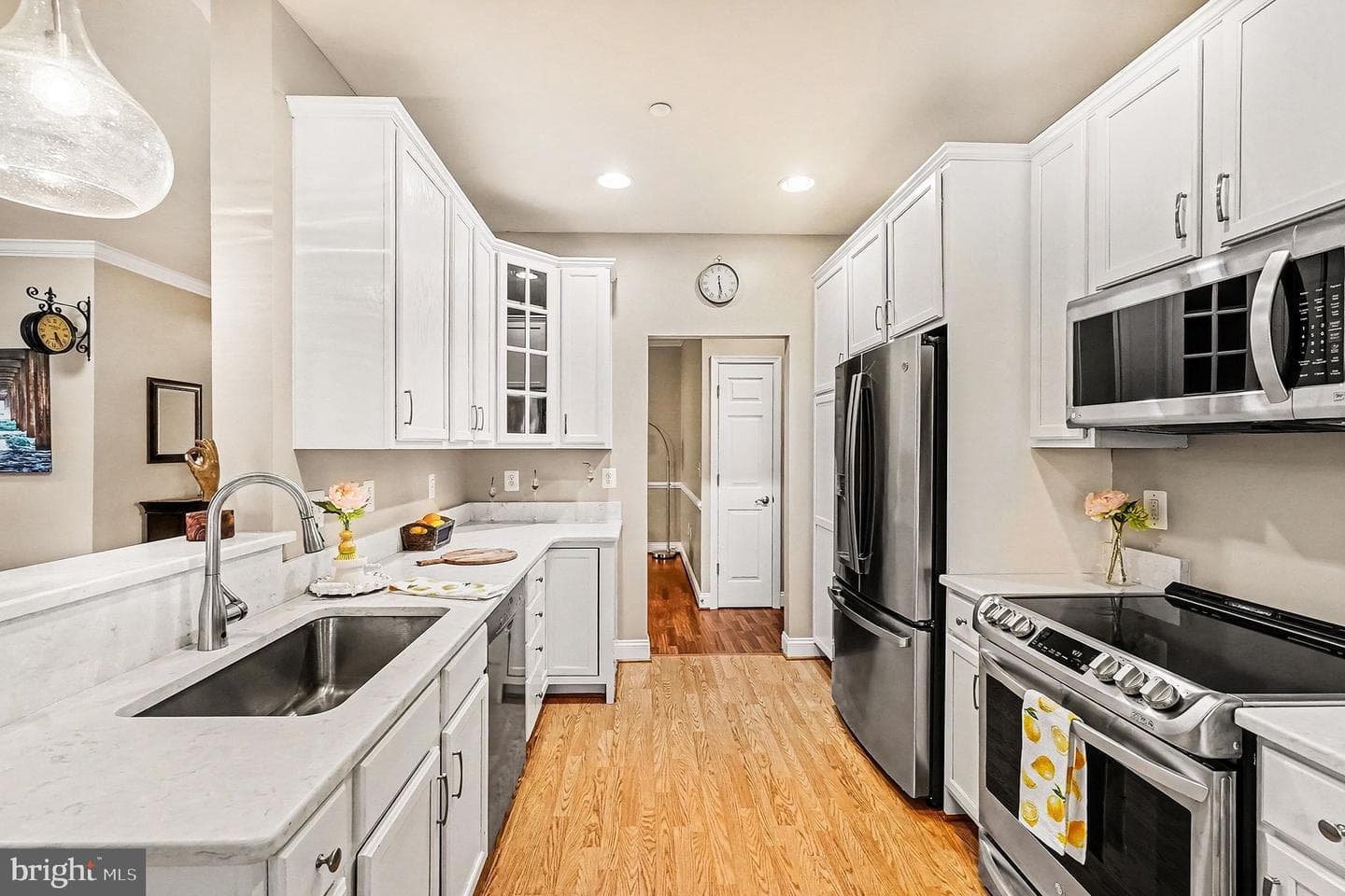 1601 Martha Court #304 photo 1