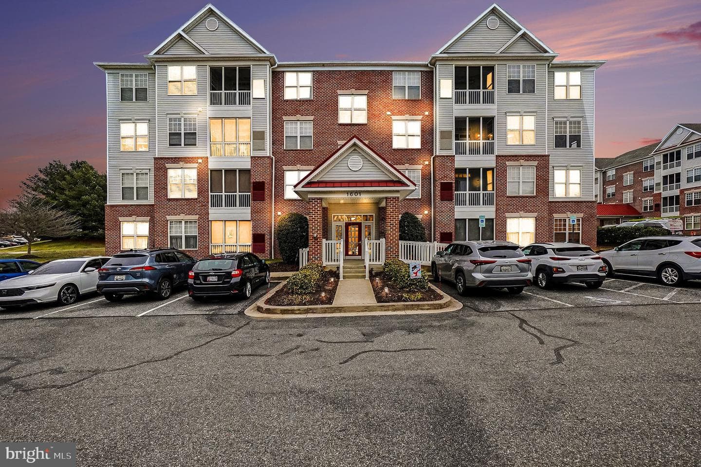 1601 Martha Court #304 photo 2