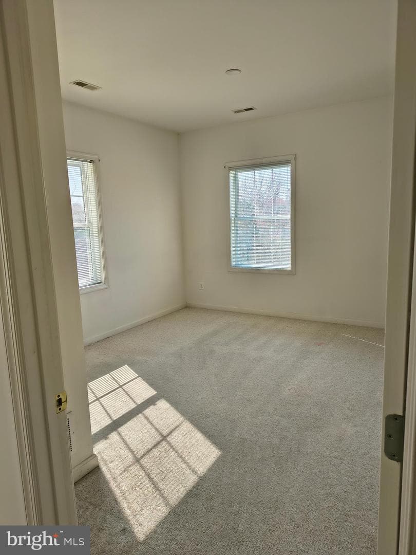 1604 S Tollgate Road photo 42