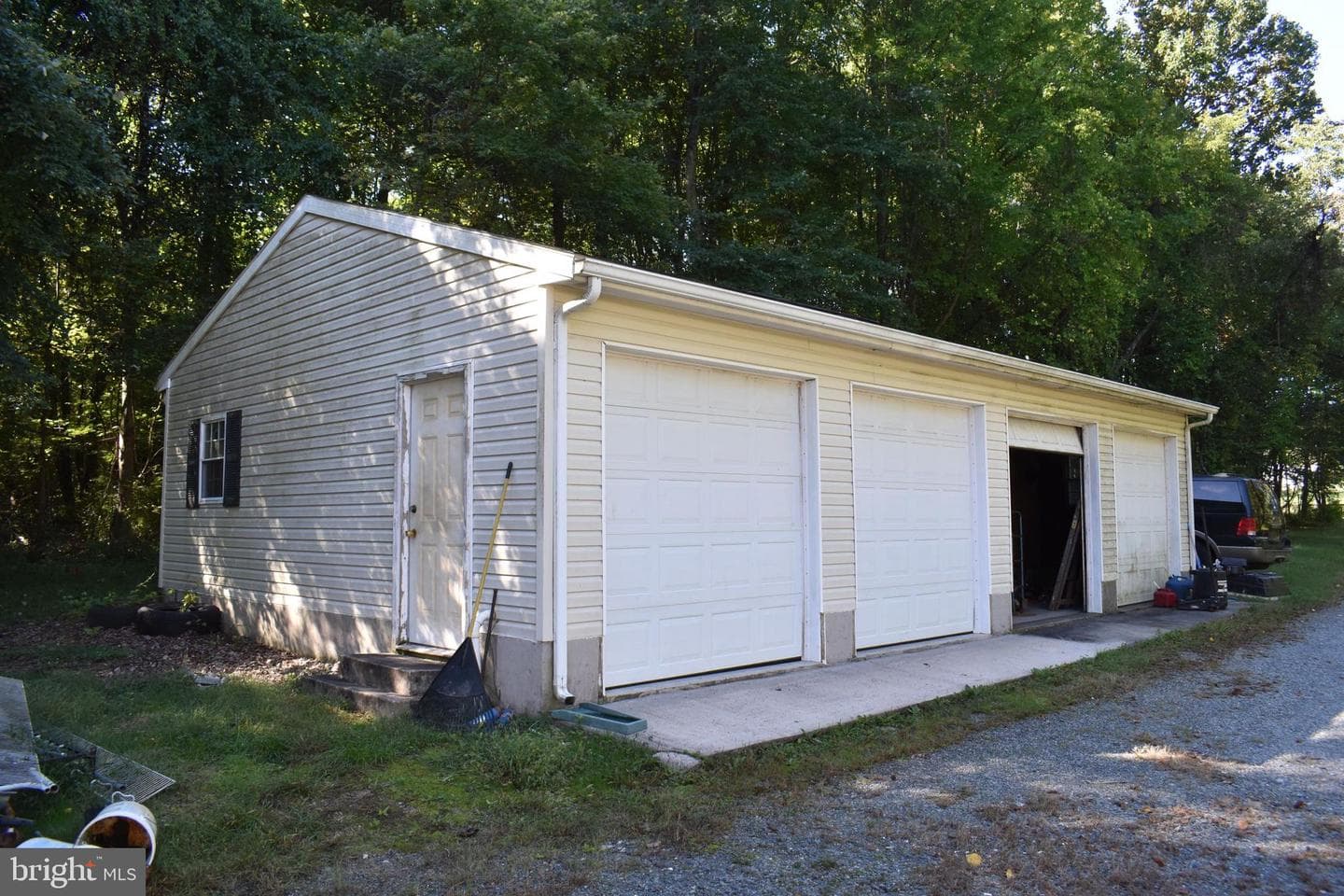4212 Kevin Road photo 11