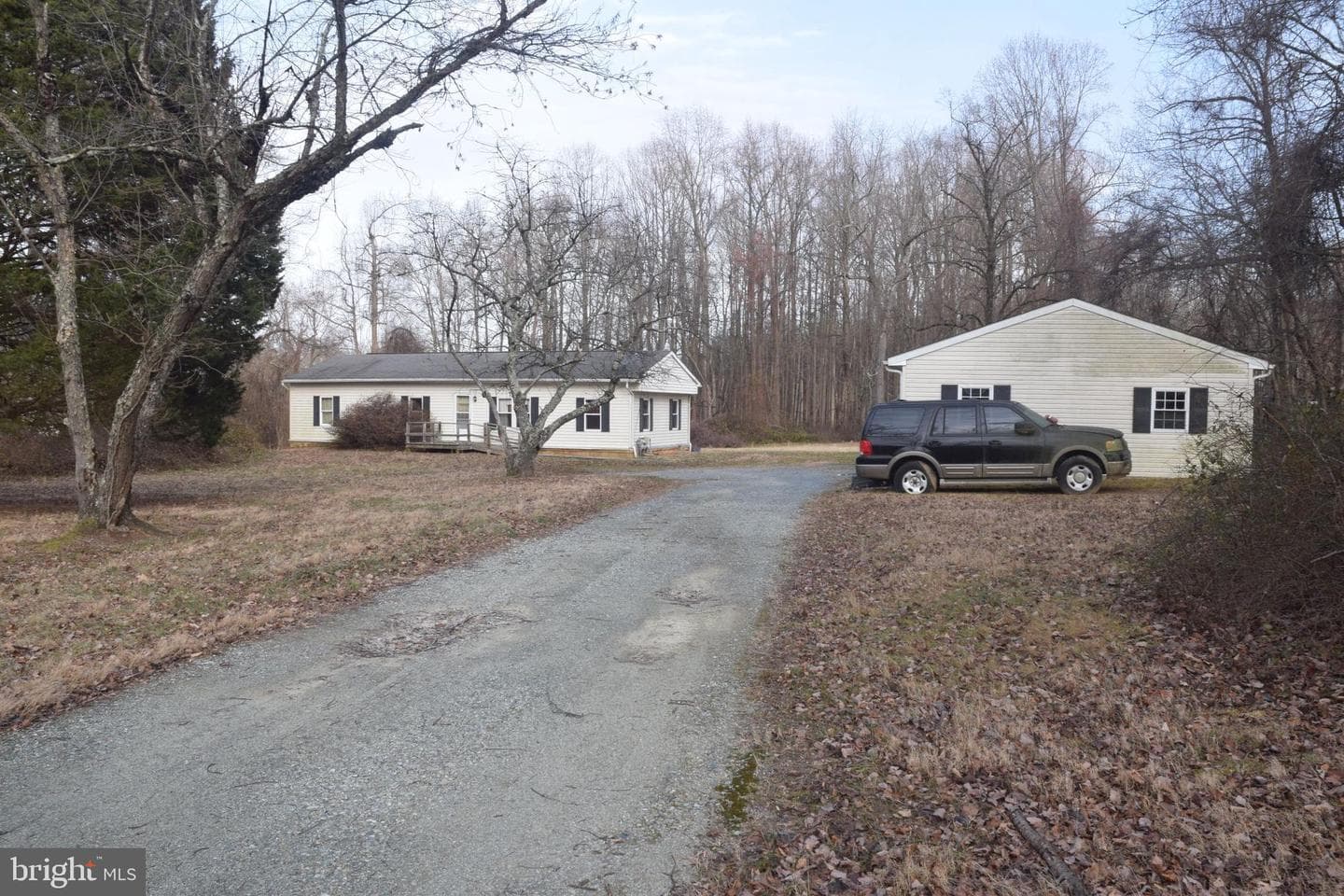 4212 Kevin Road photo 6