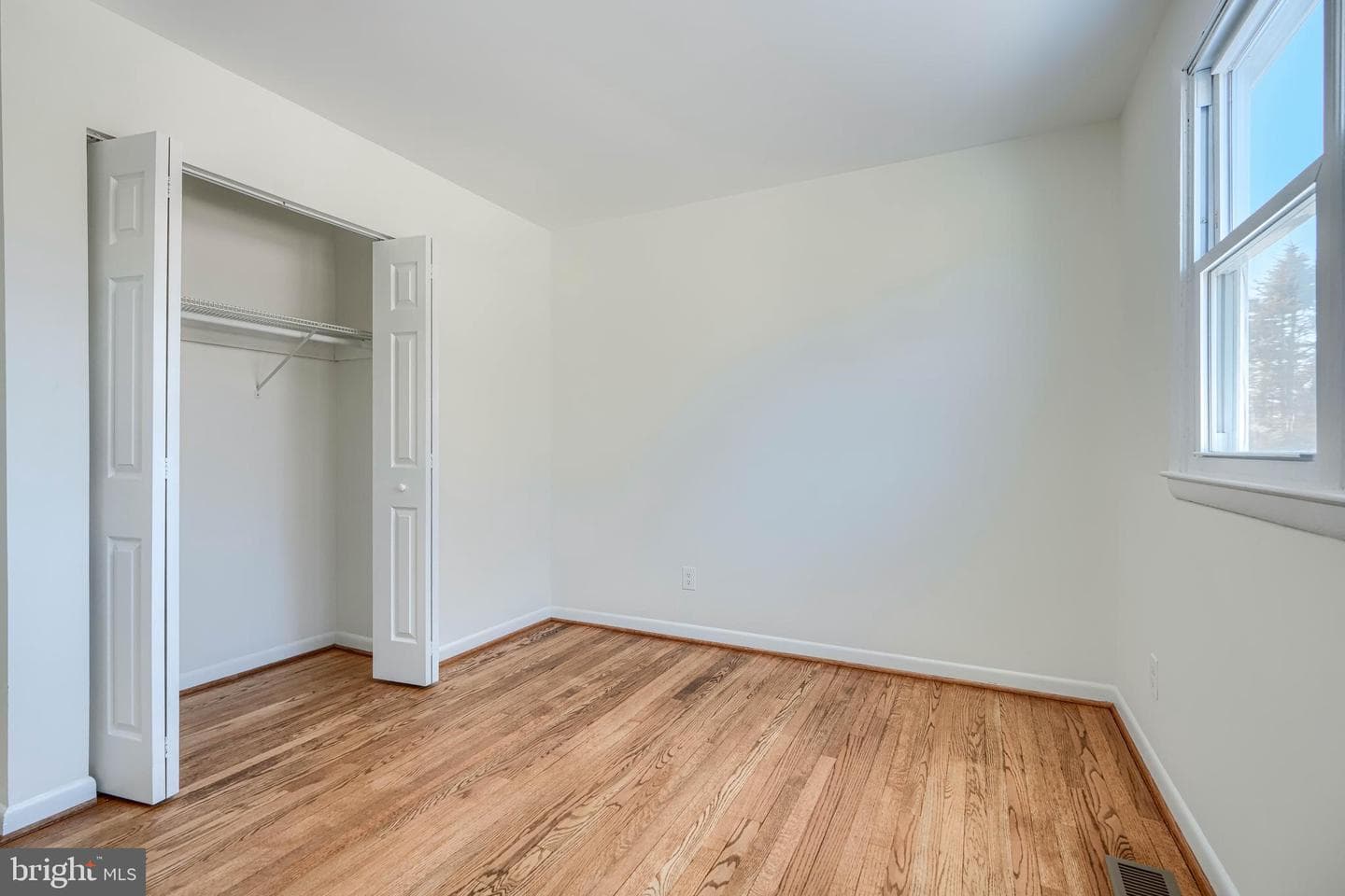 509 Normandy Lane photo 32