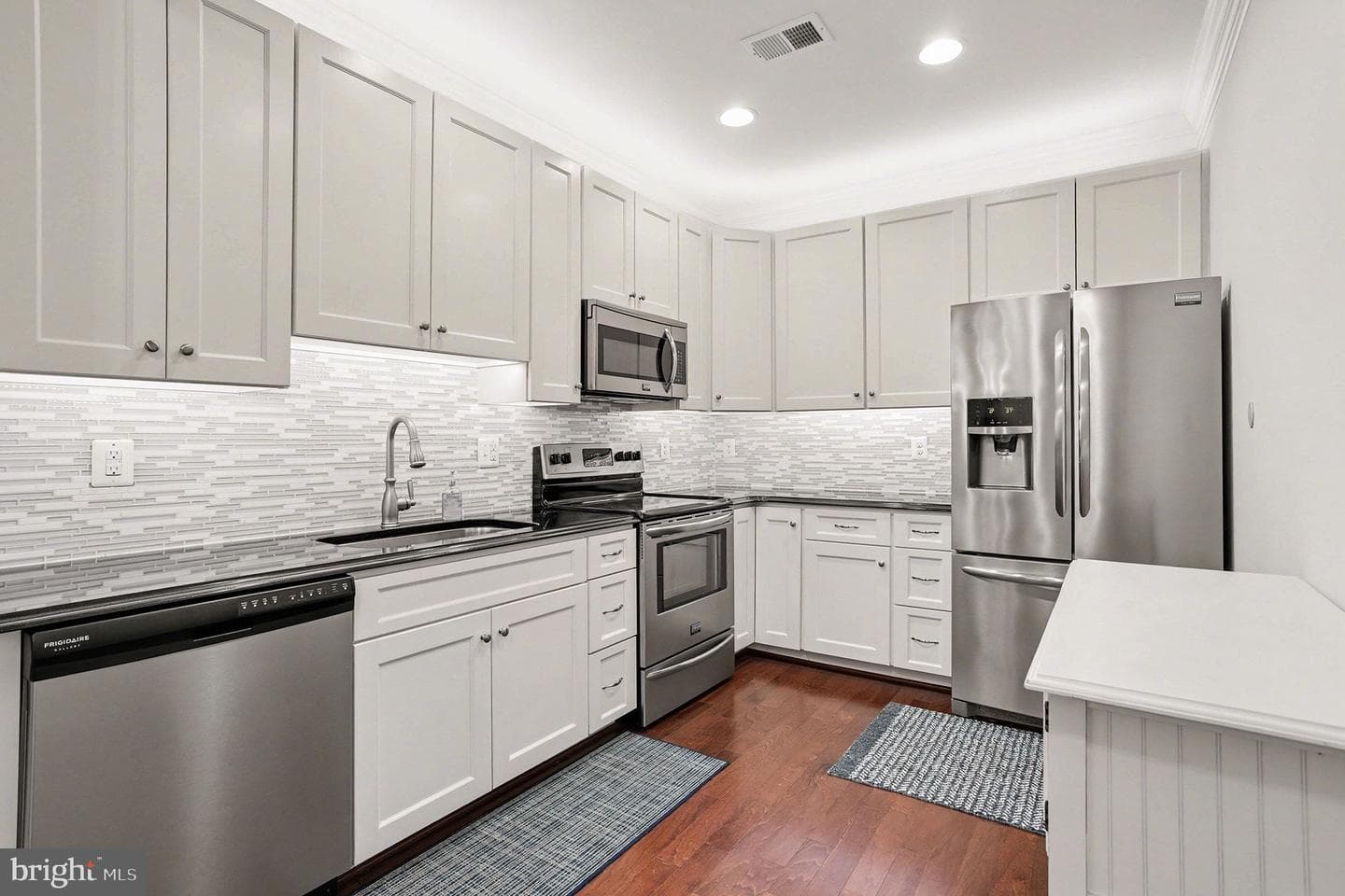 901 Macphail Woods Crossing #3a photo 8