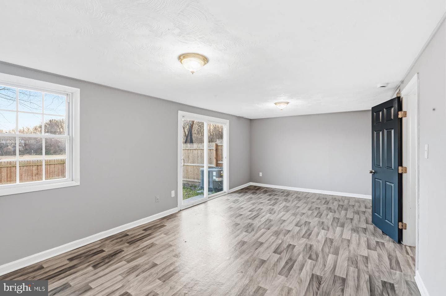 1811 Eloise Lane photo 27