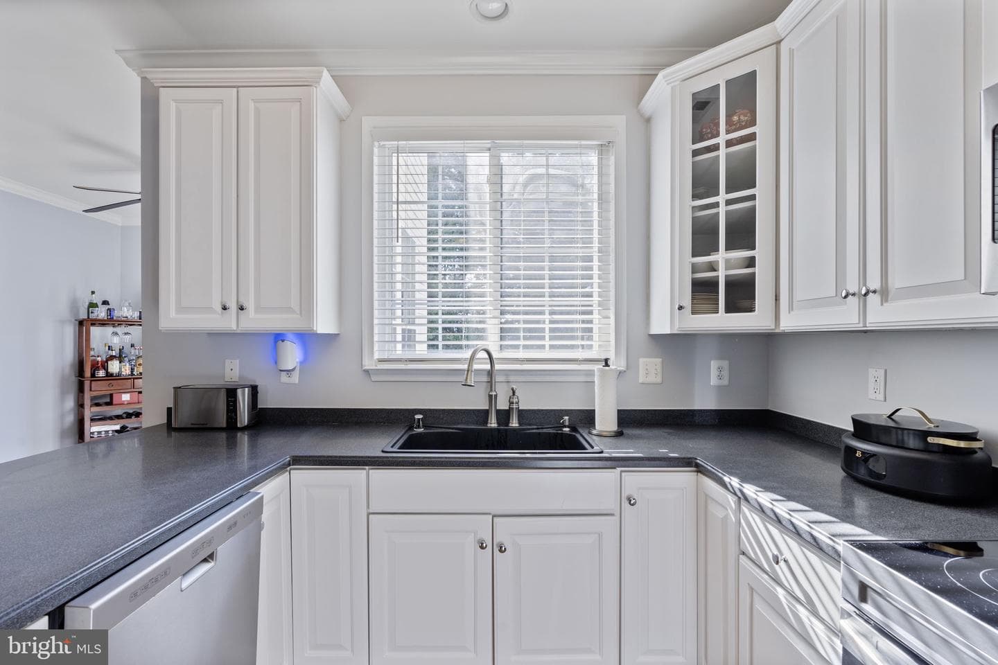 243 Mary Jane Lane photo 10