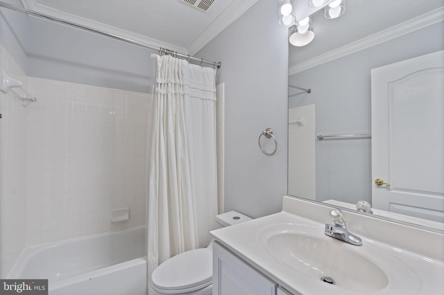 243 Mary Jane Lane photo 29