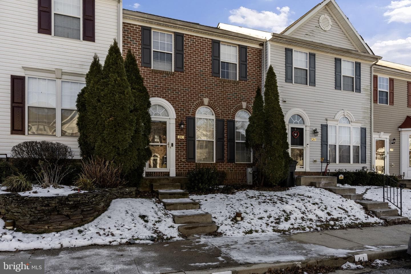 243 Mary Jane Lane photo 34