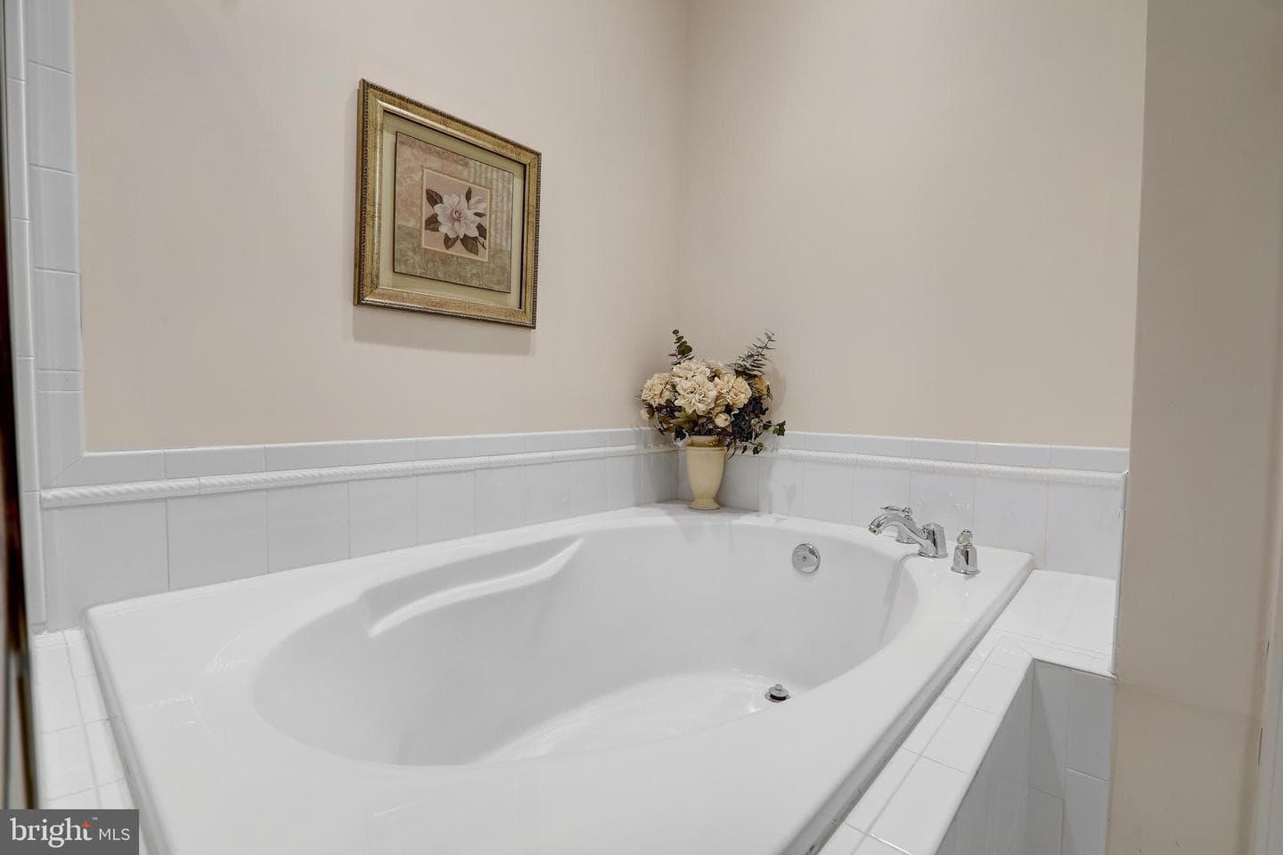 804 Bridle Path photo 32