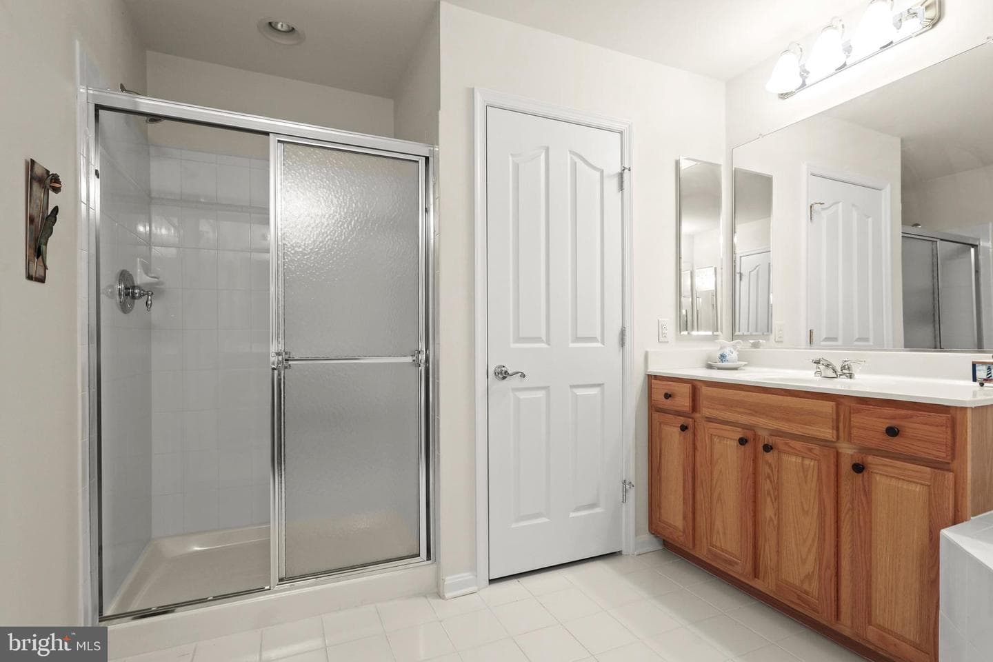 804 Bridle Path photo 38