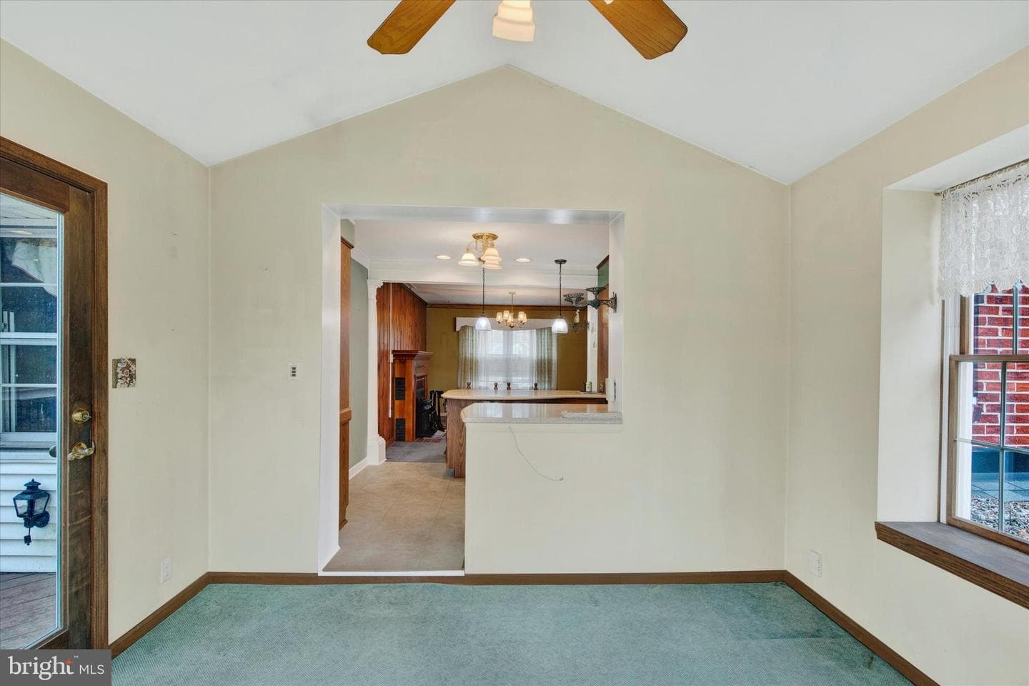 1608 S Tollgate Road photo 20