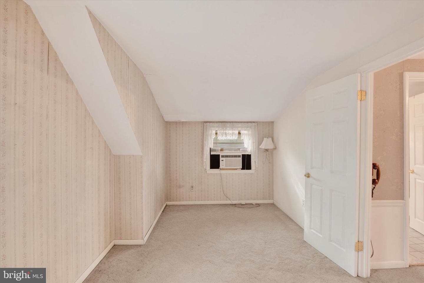 1608 S Tollgate Road photo 30