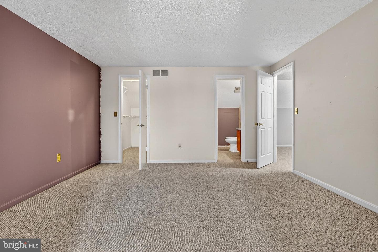 910 Chesney Lane photo 33