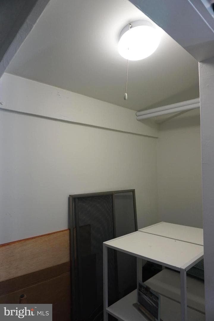 888 Linden Lane photo 33