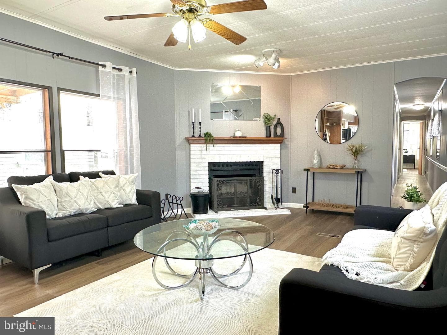 404 Underwood Circle photo 9