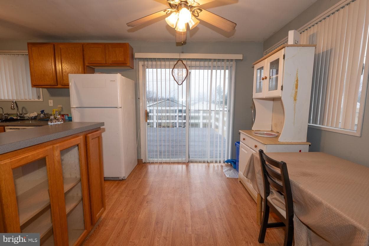 729 Cambridge Avenue photo 14