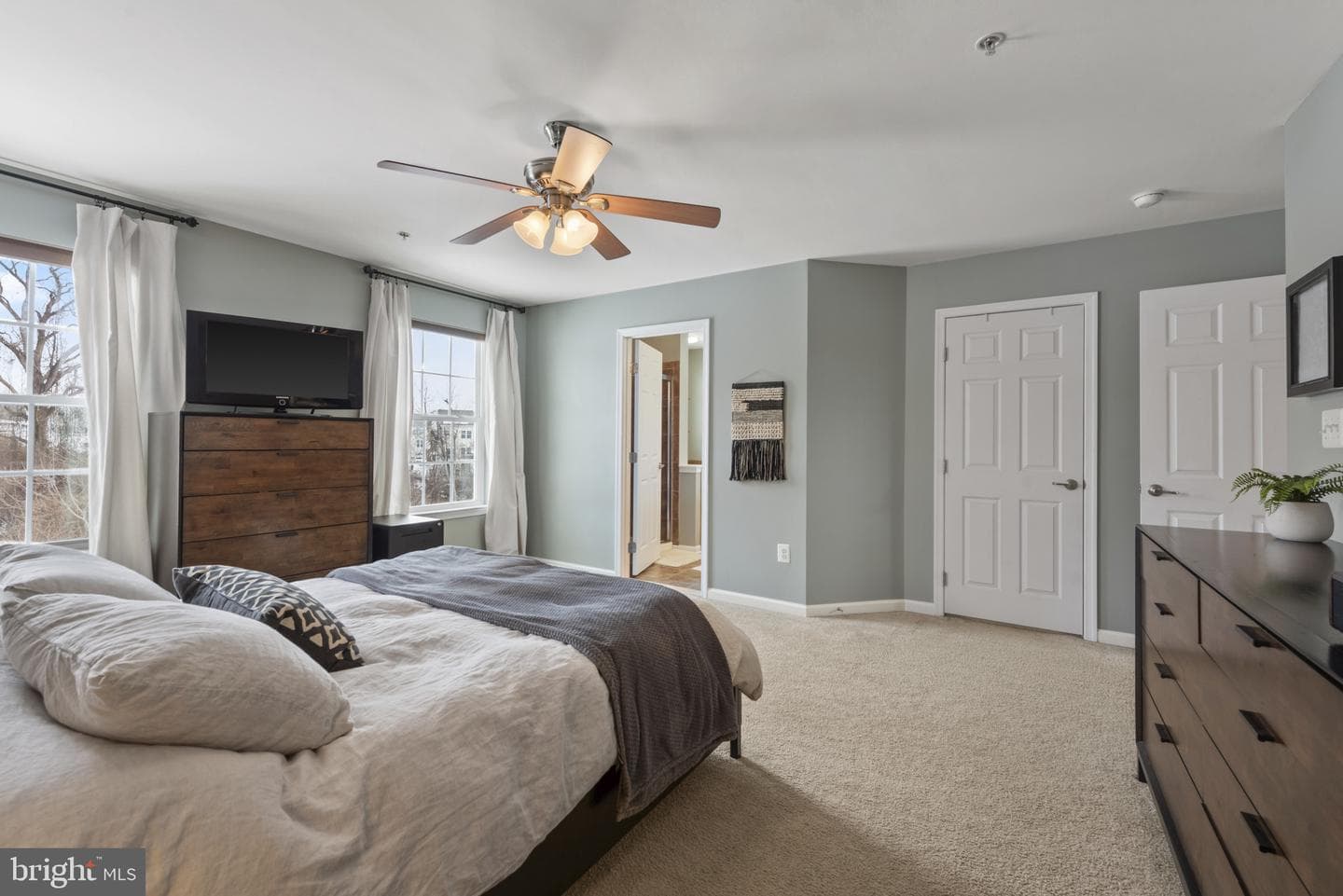 2909 Islay Court photo 18