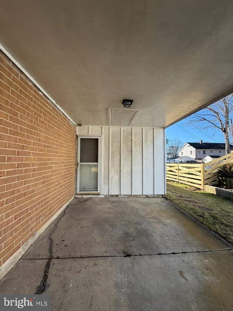 800 Ferguson Road photo 23