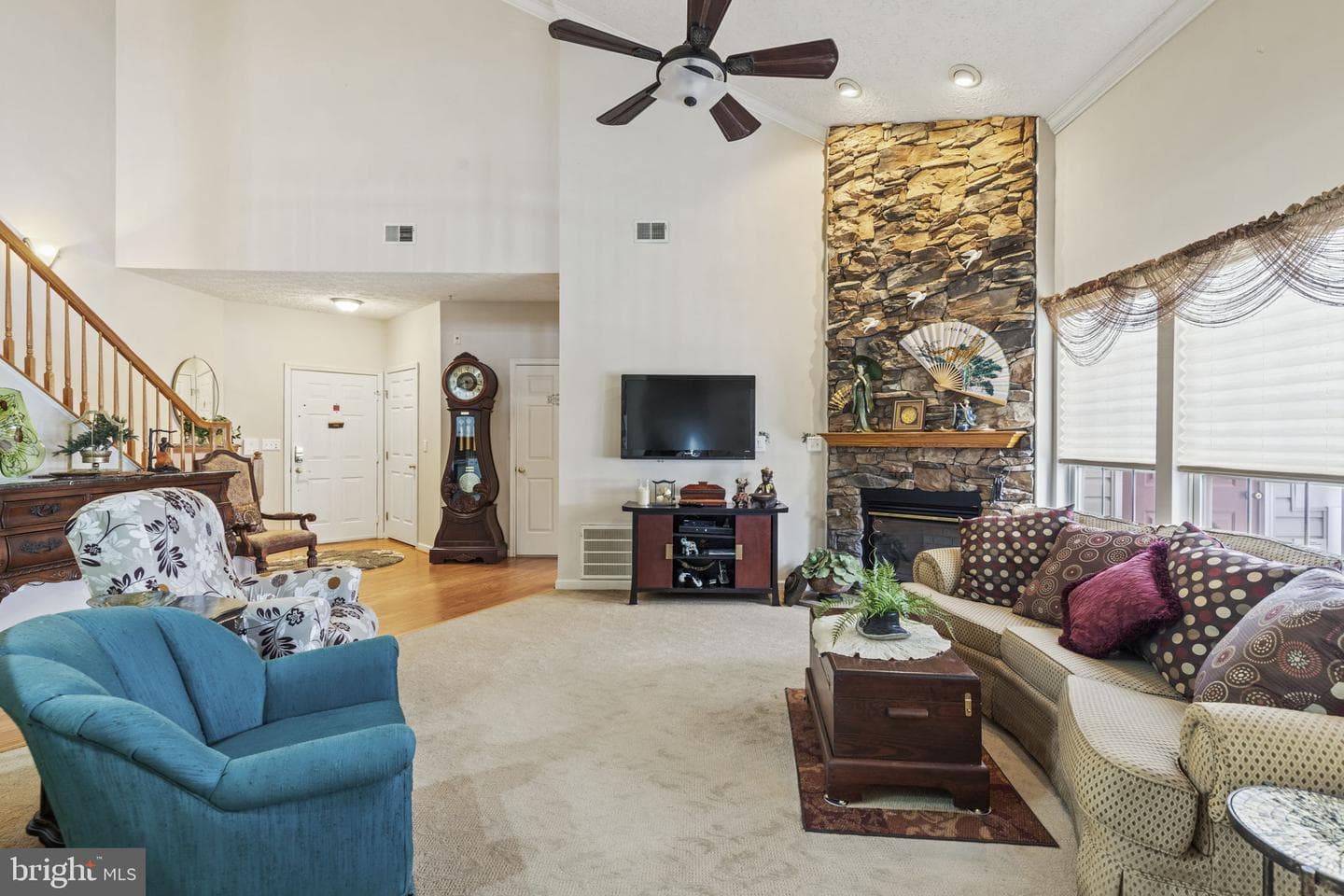 107 Sunshine Court photo 12