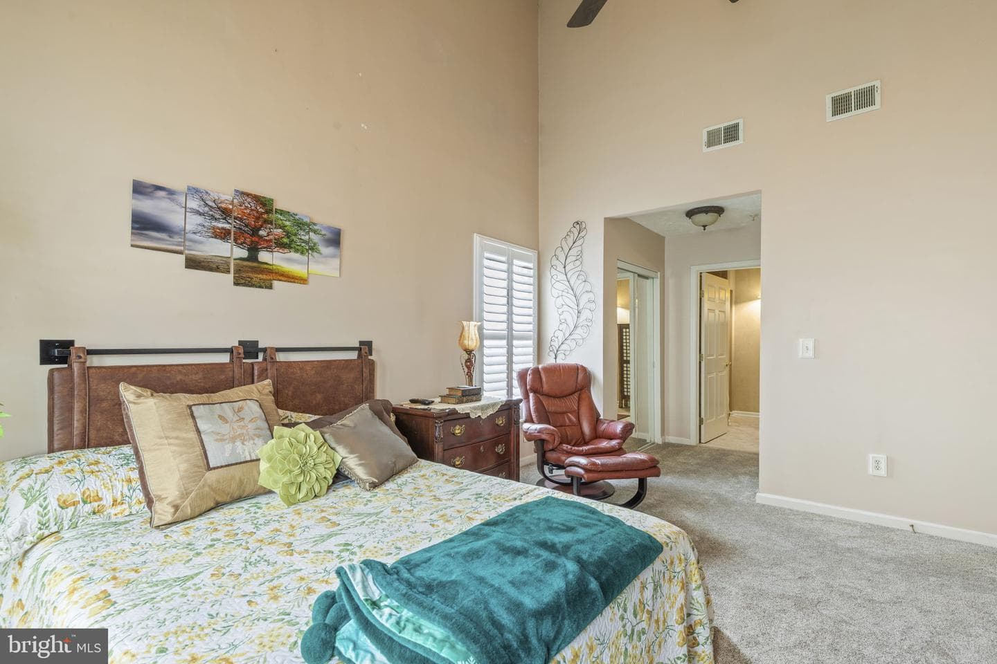 107 Sunshine Court photo 21