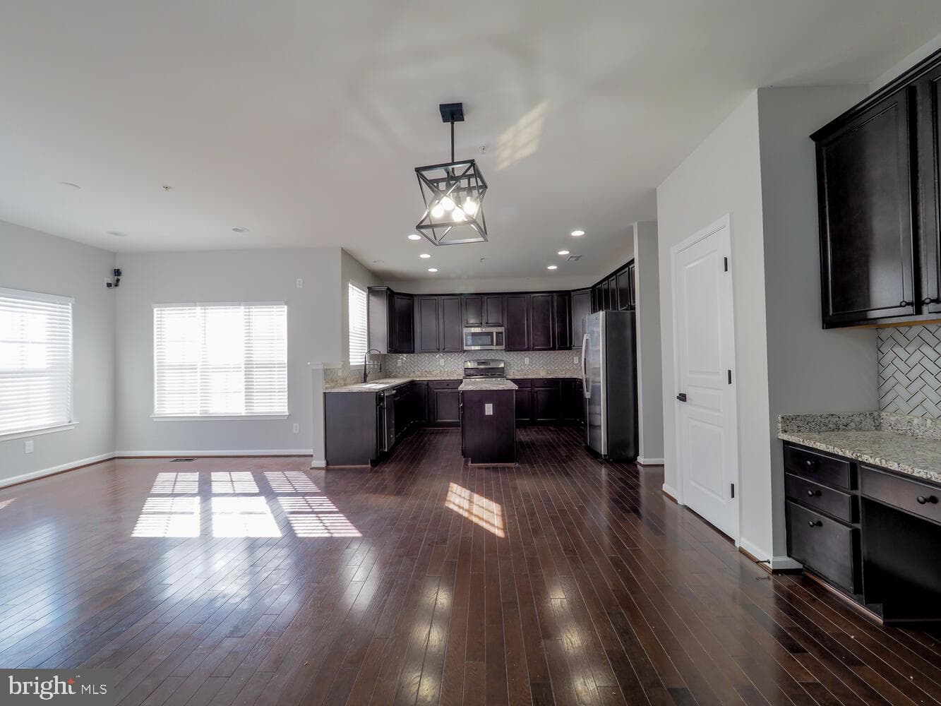 1335 N Sewards Court photo 10