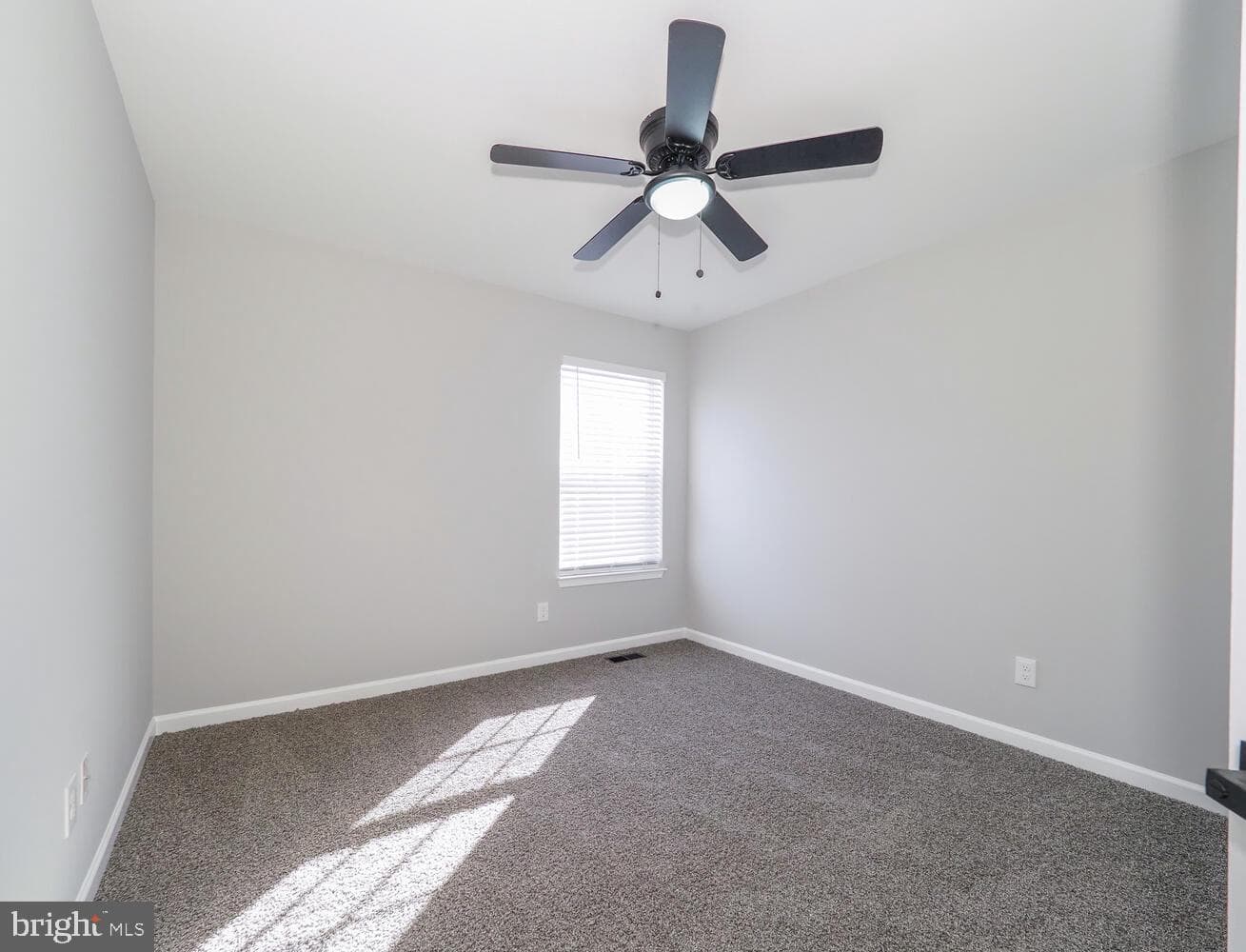 1335 N Sewards Court photo 41
