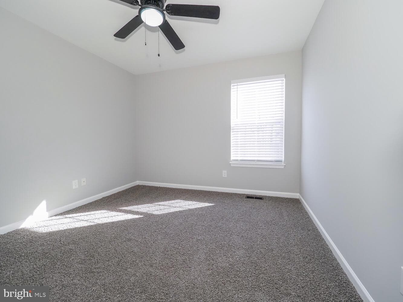 1335 N Sewards Court photo 43