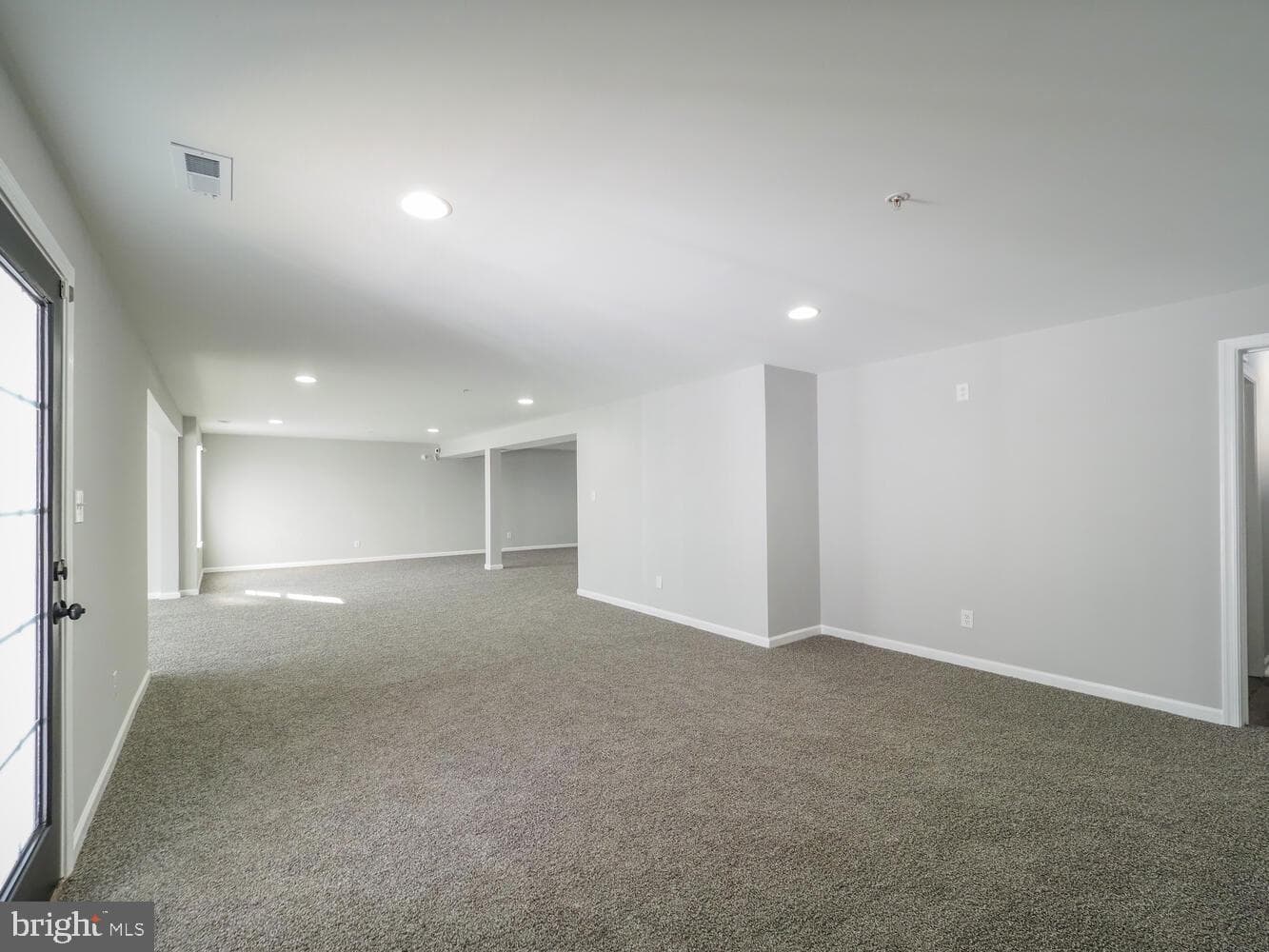1335 N Sewards Court photo 45