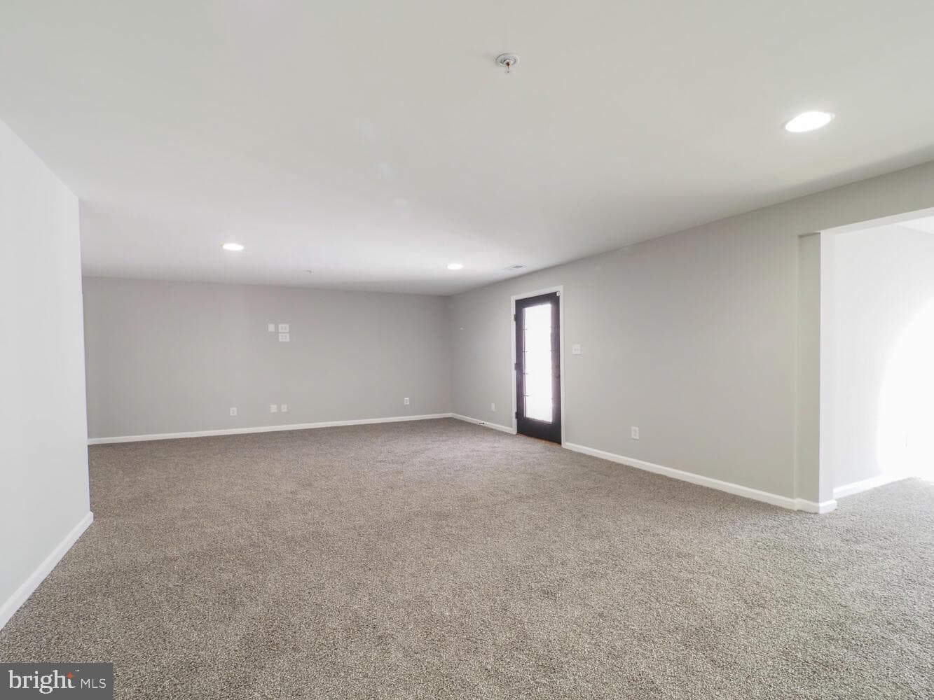 1335 N Sewards Court photo 46