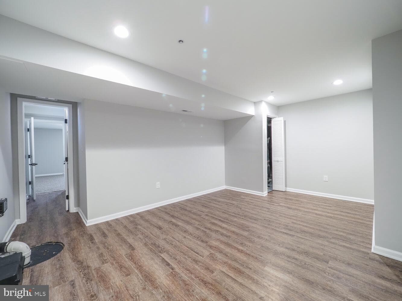 1335 N Sewards Court photo 54