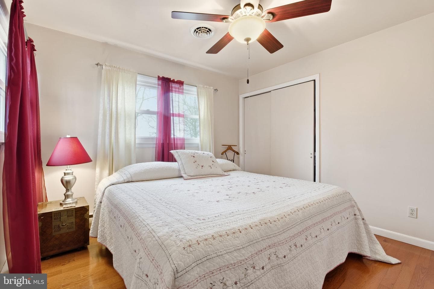 302 Scenic Drive photo 22