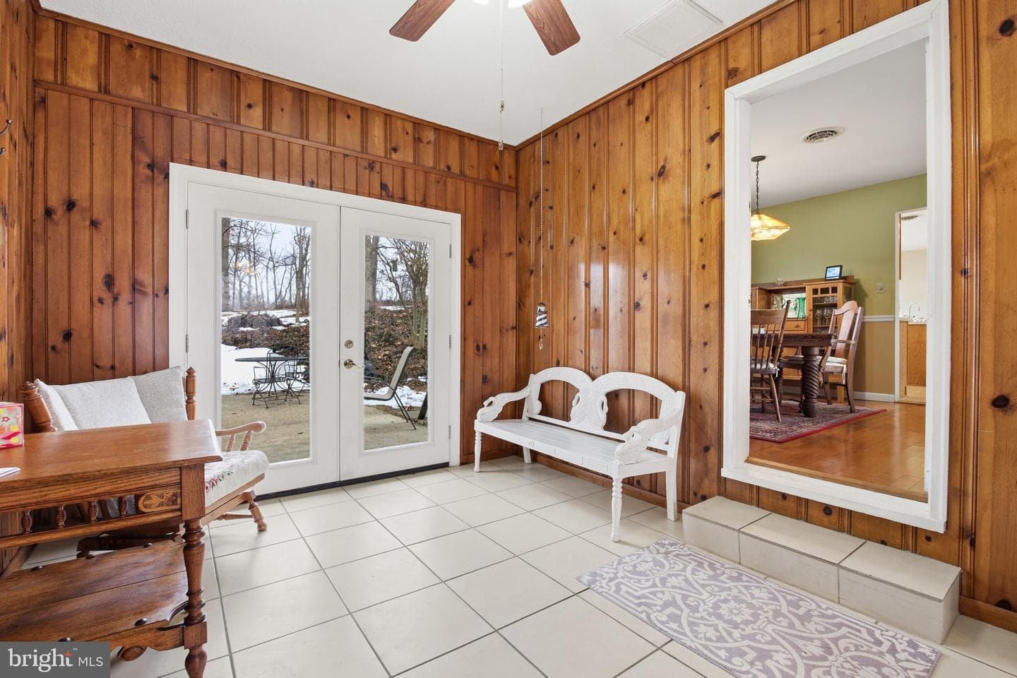 302 Scenic Drive photo 32