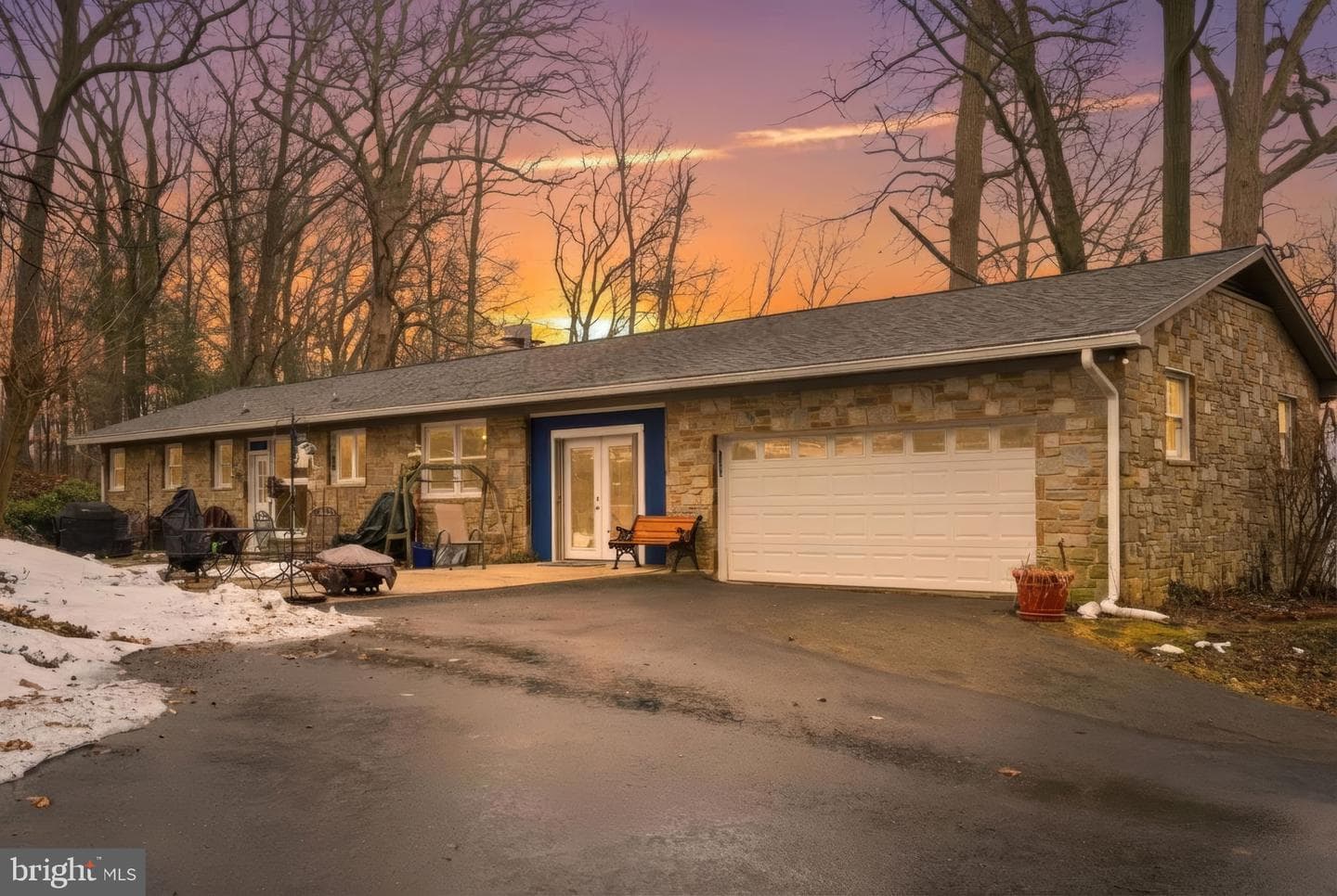 302 Scenic Drive photo 34