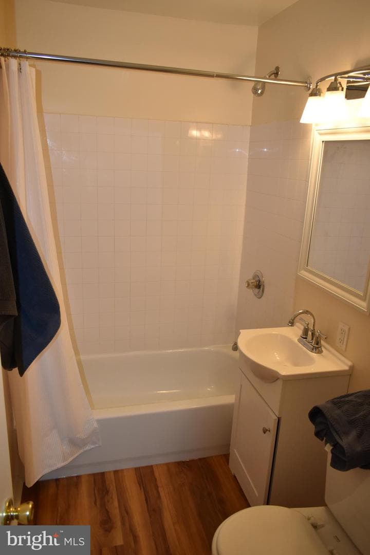 50 Liberty Street photo 27