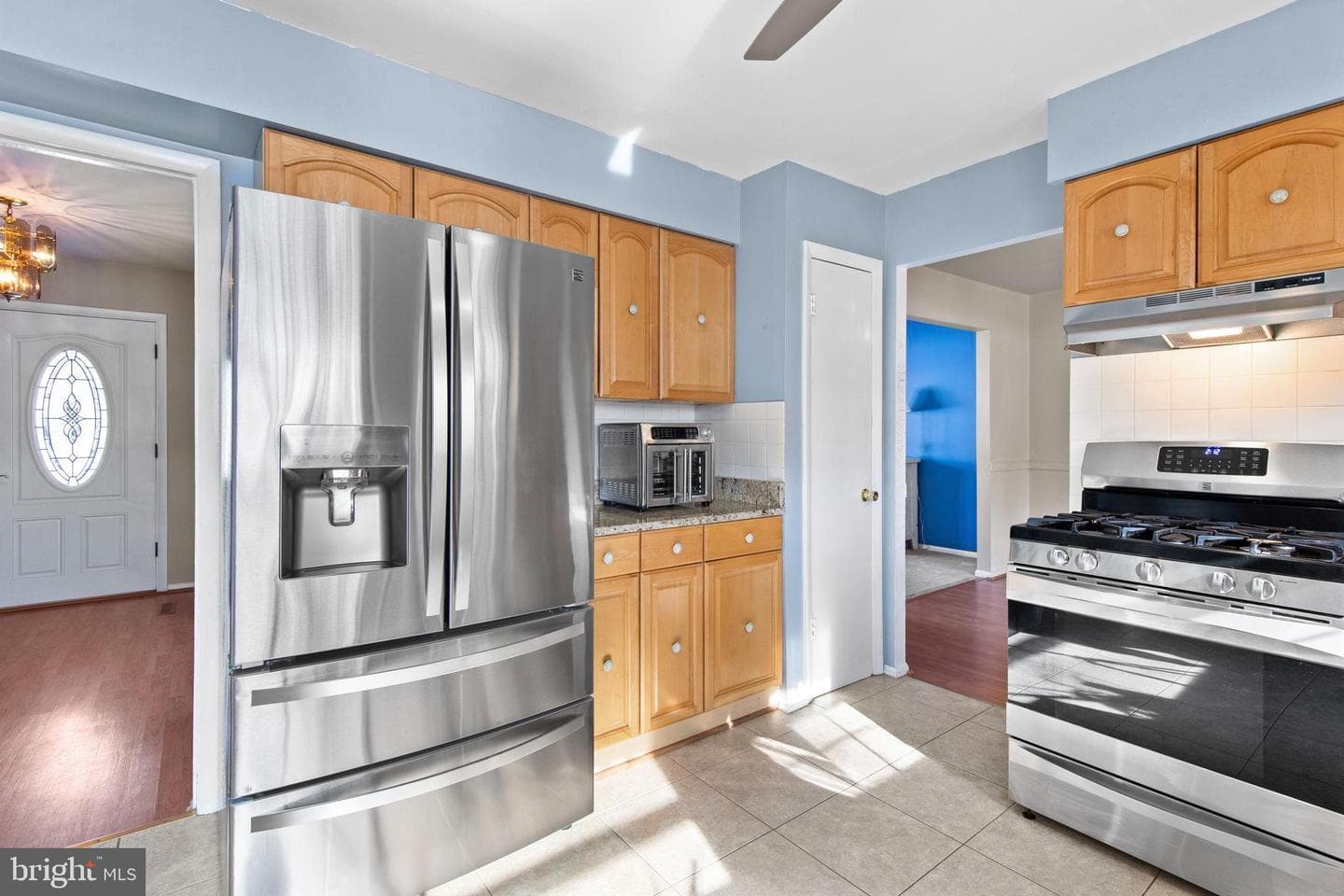 2058 Whitney Lane photo 10