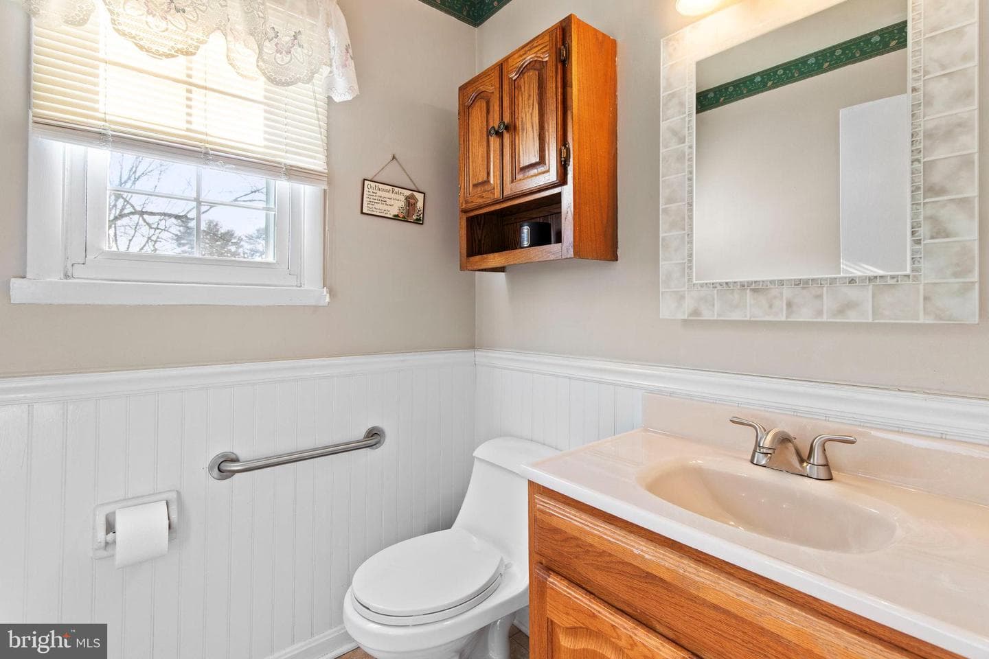 2058 Whitney Lane photo 15