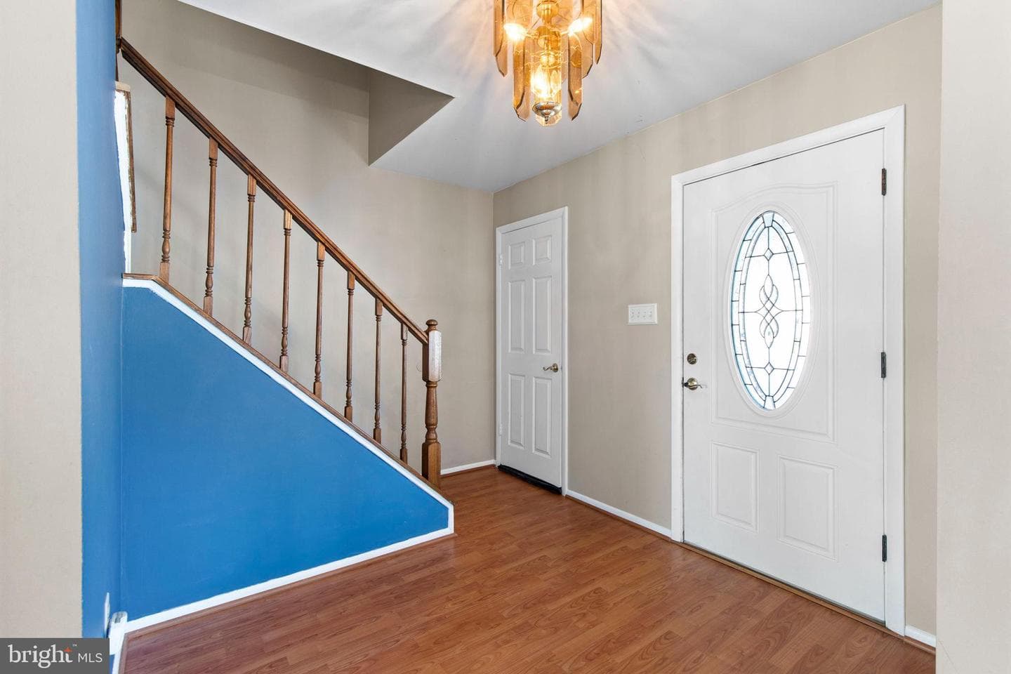 2058 Whitney Lane photo 5