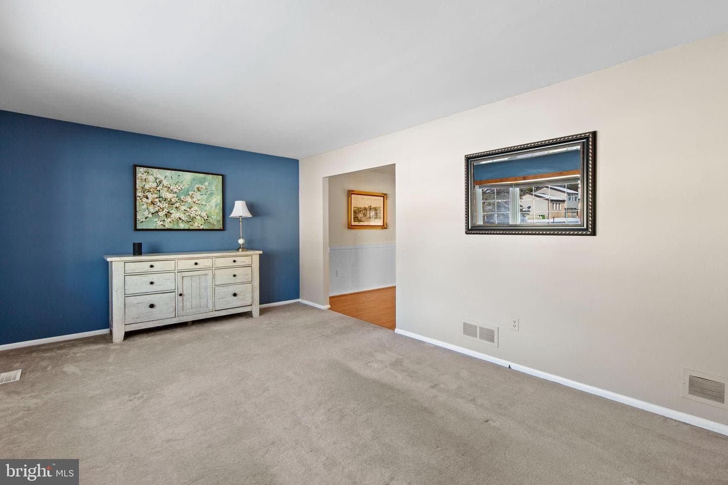2058 Whitney Lane photo 7