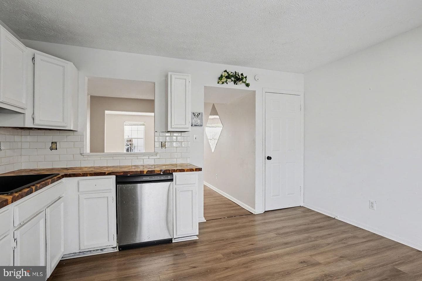 834 W Spring Meadow Court photo 8