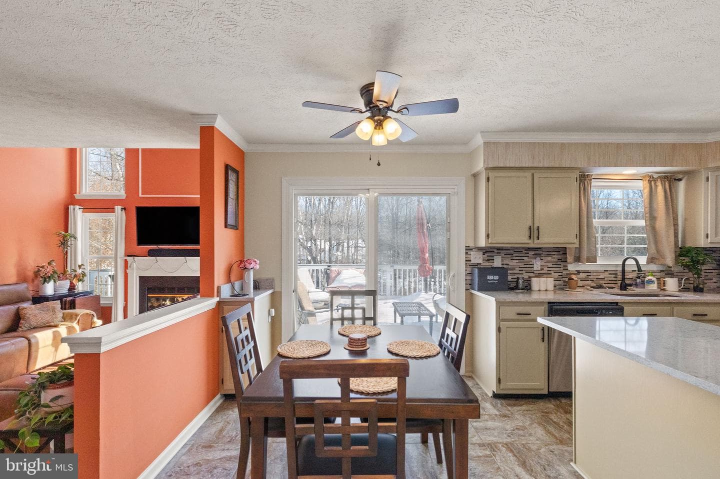 3303 Trellis Lane photo 8