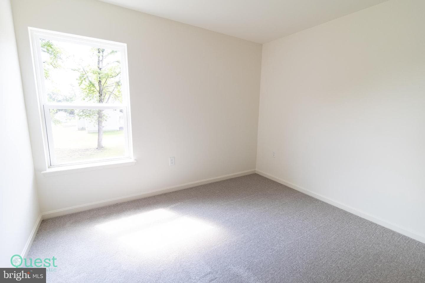 2113 Nuttal Avenue photo 41