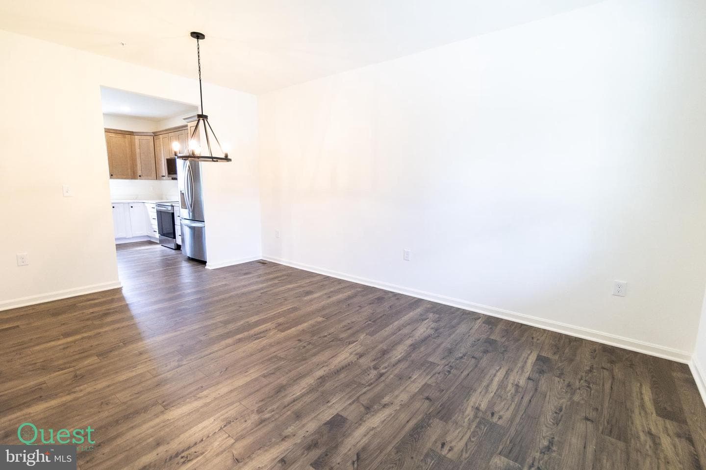 2113 Nuttal Avenue photo 5